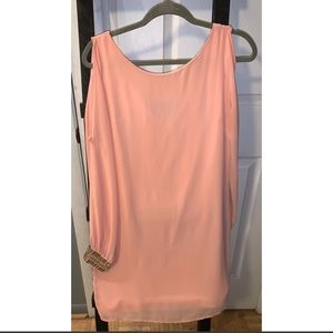 Open sleeve short coral dress